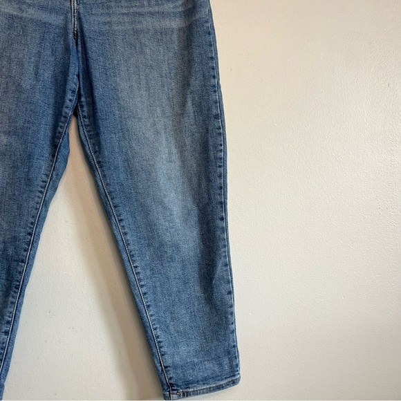 Levi's Silver Tab Mom Jeans Baggy High Rise Ankle Sz 32x27 Wasit 32 Light Wash - Picture 3 of 13